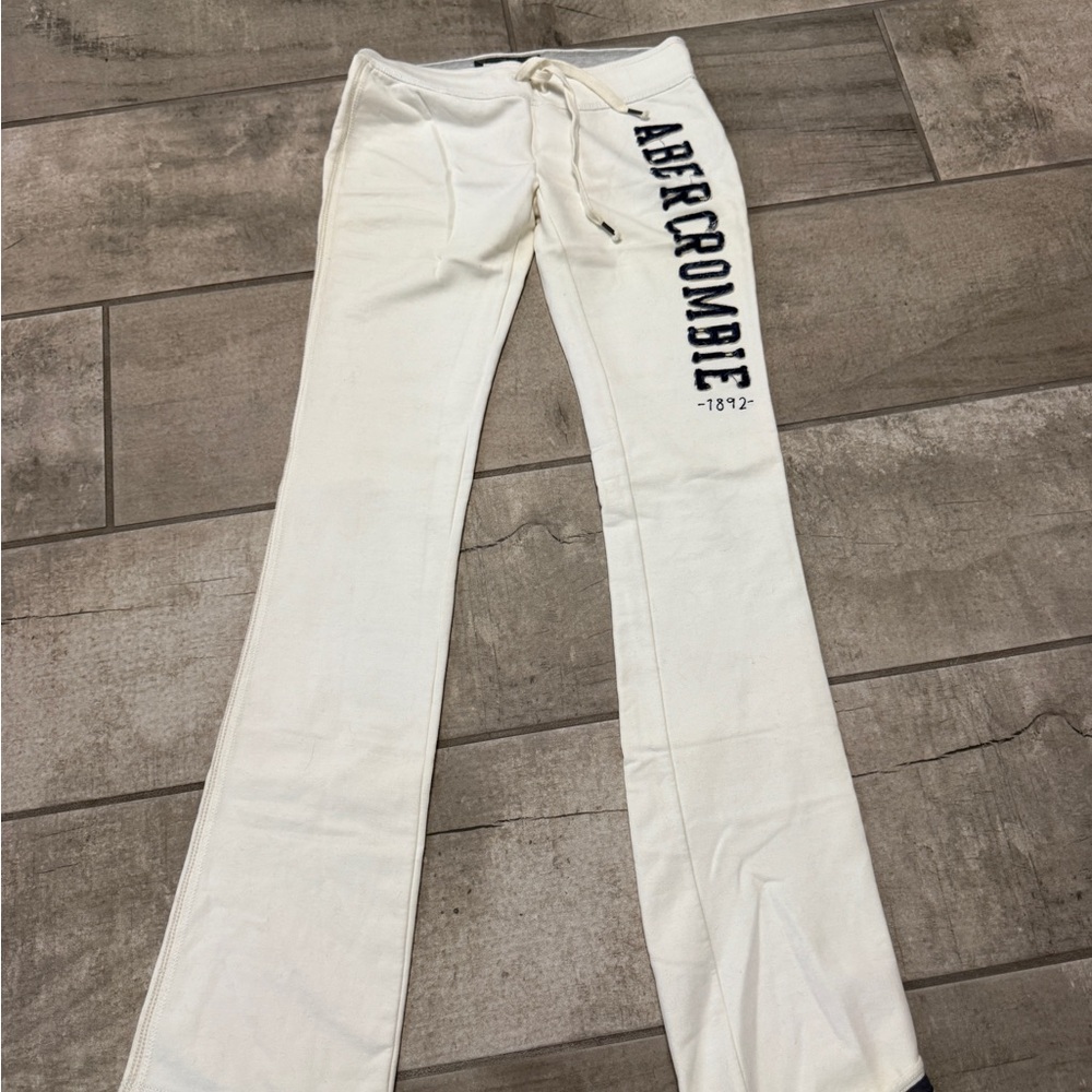 Abercrombie & Fitch Gray and White Sweatpants XS
